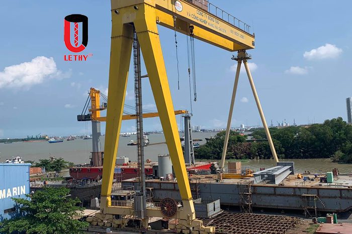 Hoàn thiện Nhà máy