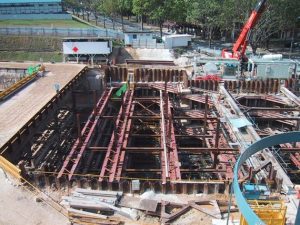 install shoring kingpost system